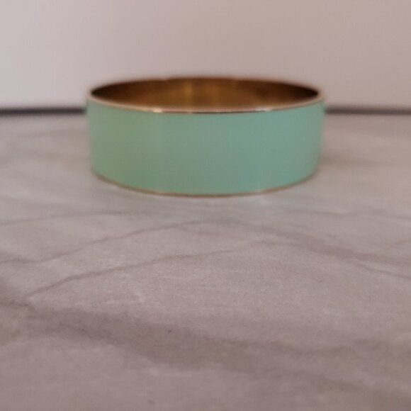 💚 Vintage 2000's 00's Y2K J.Crew Mint Green Enamal Wide Bangle Bracelet 💚 - Picture 4 of 11